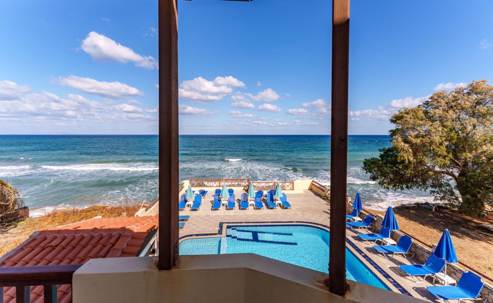 Dedalos Beach Hotel Sfakaki Exterior photo